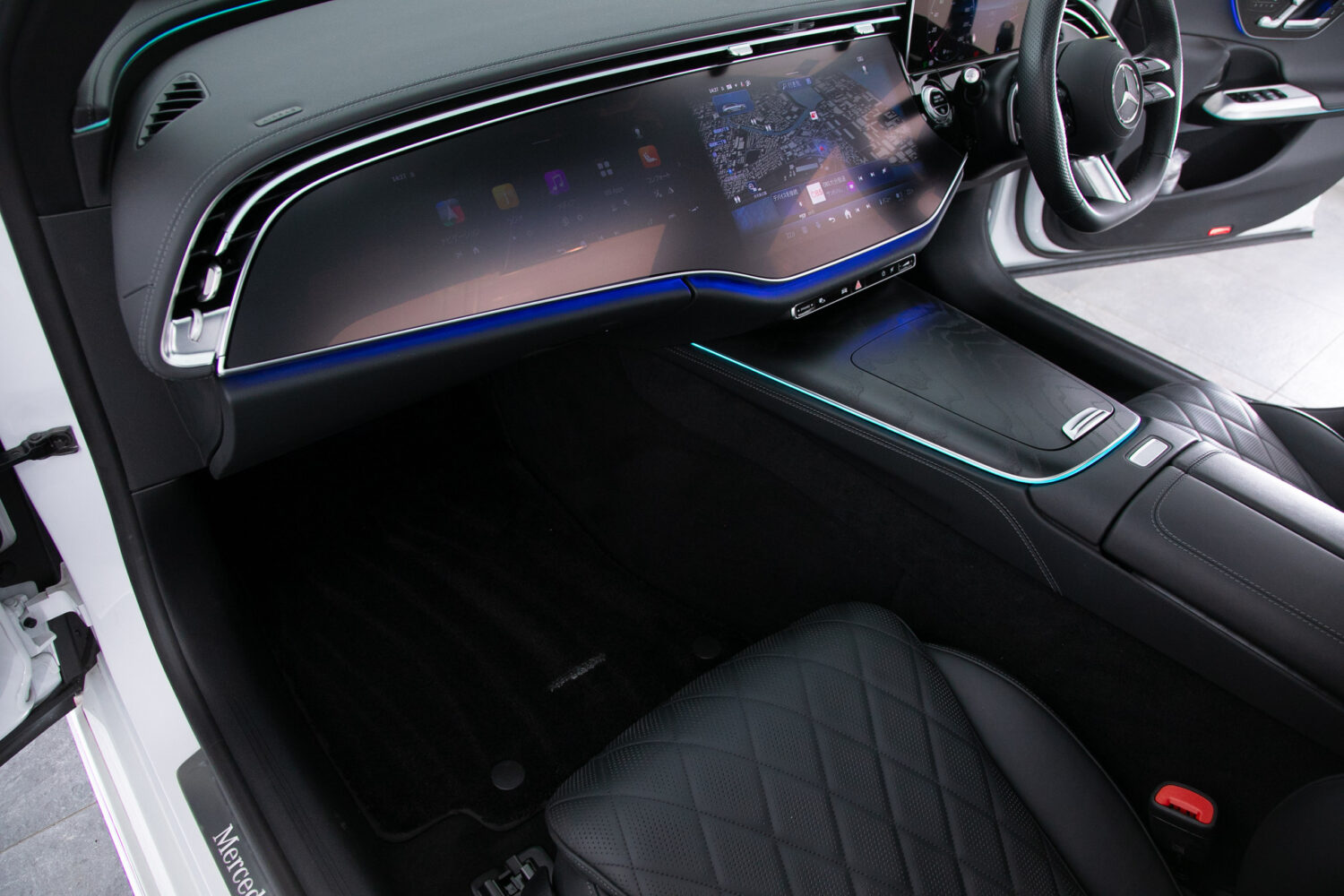 Eクラス E220d ワゴン アバンギャルド ISG 搭載