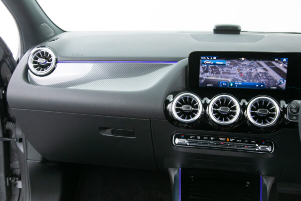GLAクラス GLA35 4マチック