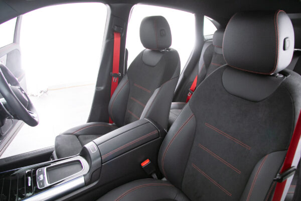 GLAクラス GLA35 4マチック