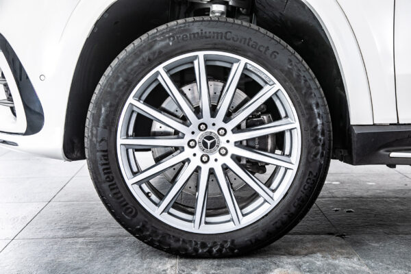 GLSクラス GLS450d 4マチック ISG搭載 AMGラインPKG