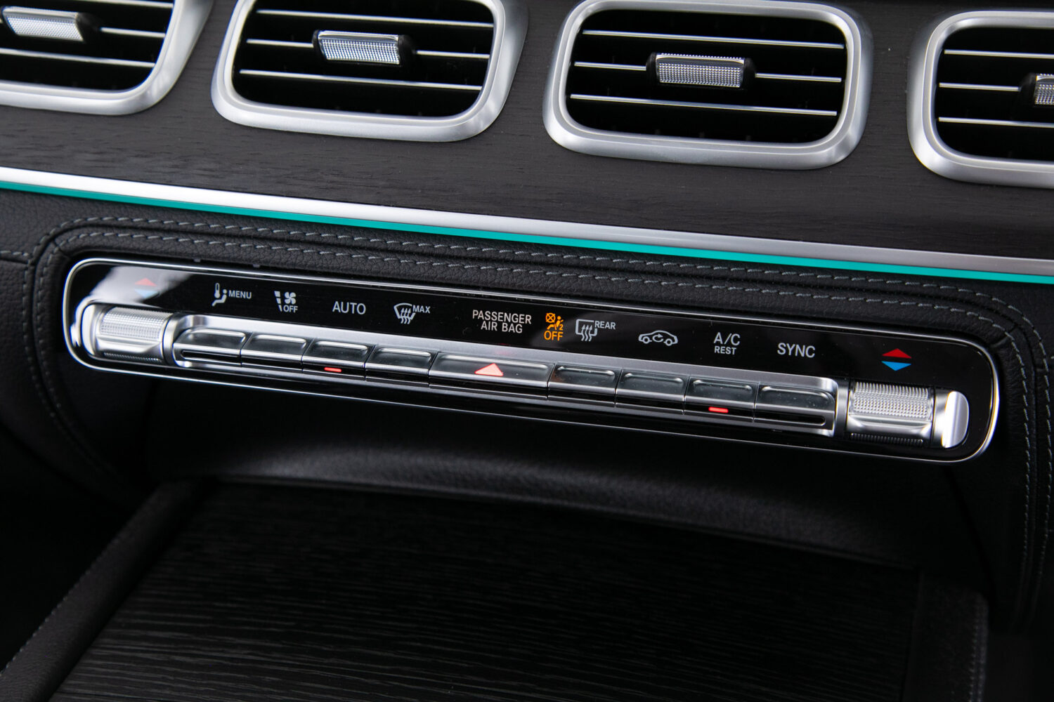 GLSクラス GLS450d 4マチック ISG搭載 AMGラインPKG