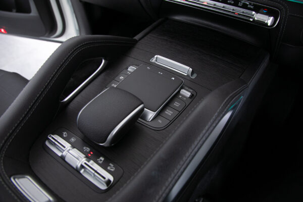 GLSクラス GLS450d 4マチック ISG搭載 AMGラインPKG