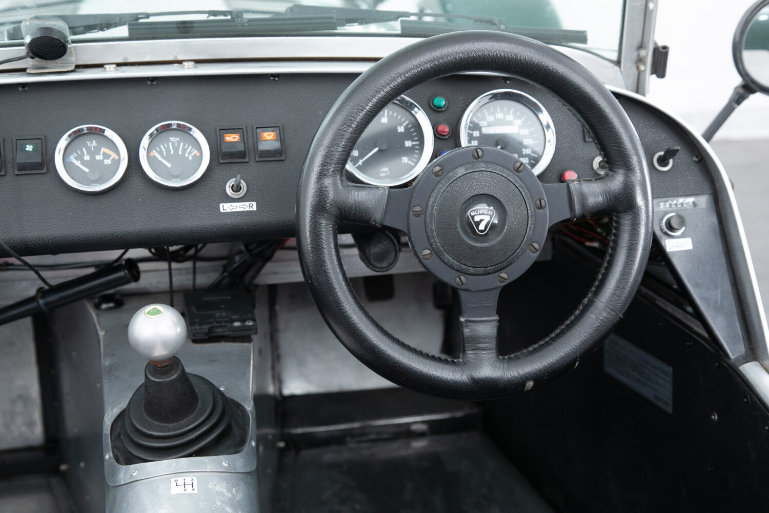 スーパーセブン 1600