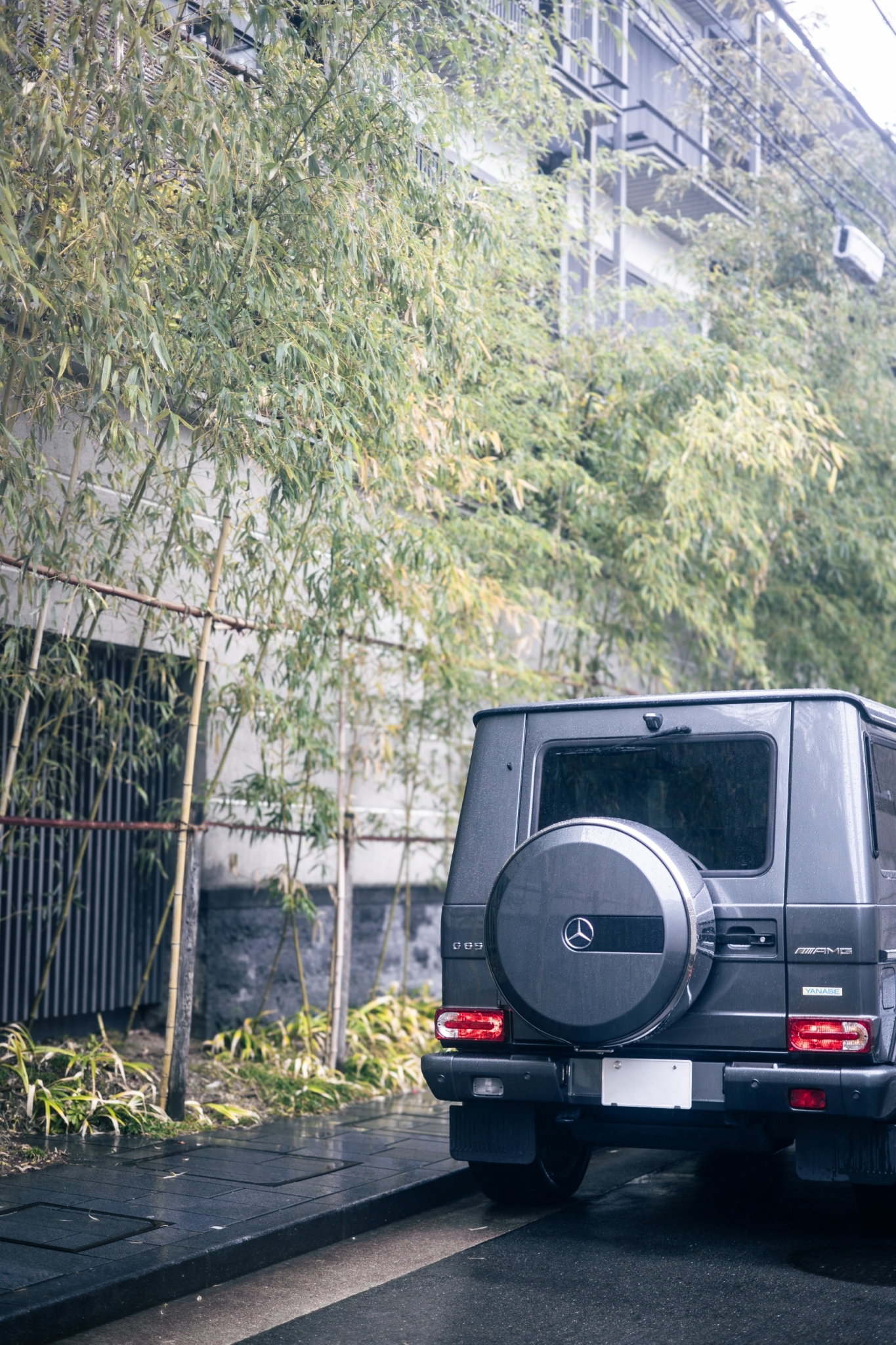 メルセデスAMG・G65ロング（4WD/7AT）紳士か、獣か