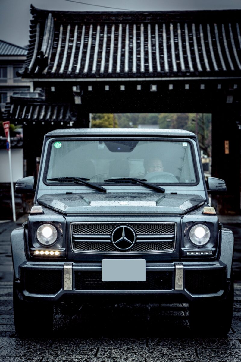 メルセデスAMG・G65ロング（4WD/7AT）紳士か、獣か